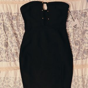 FINAL SALE! REVOLVE by the way. black mini dress